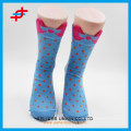 2016 nouveauté design mignon noeud papillon chaussettes à tête pour les jeunes filles fraîches et à la mode